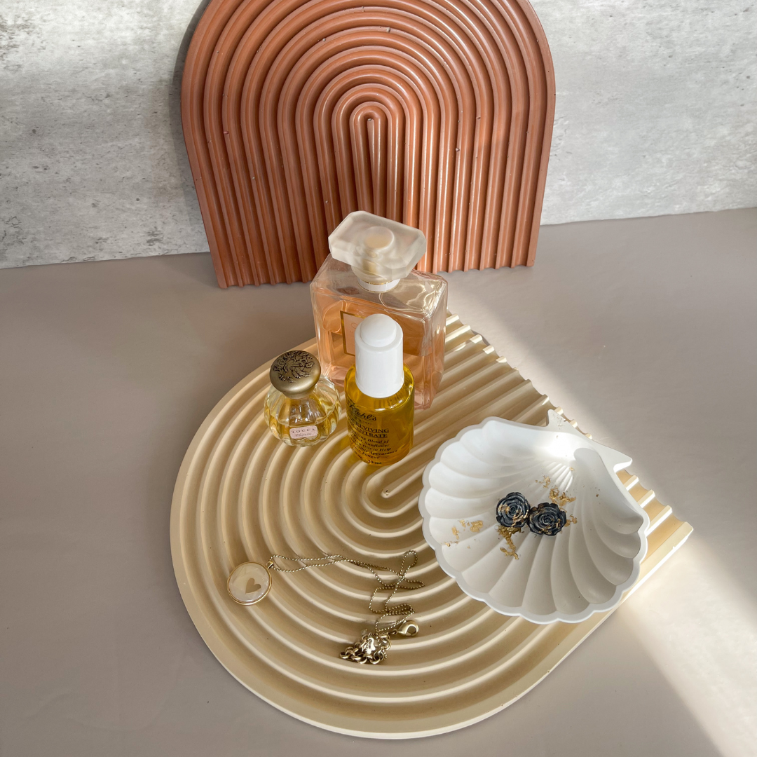 Buff Ridged Arch Styling Tray image 4