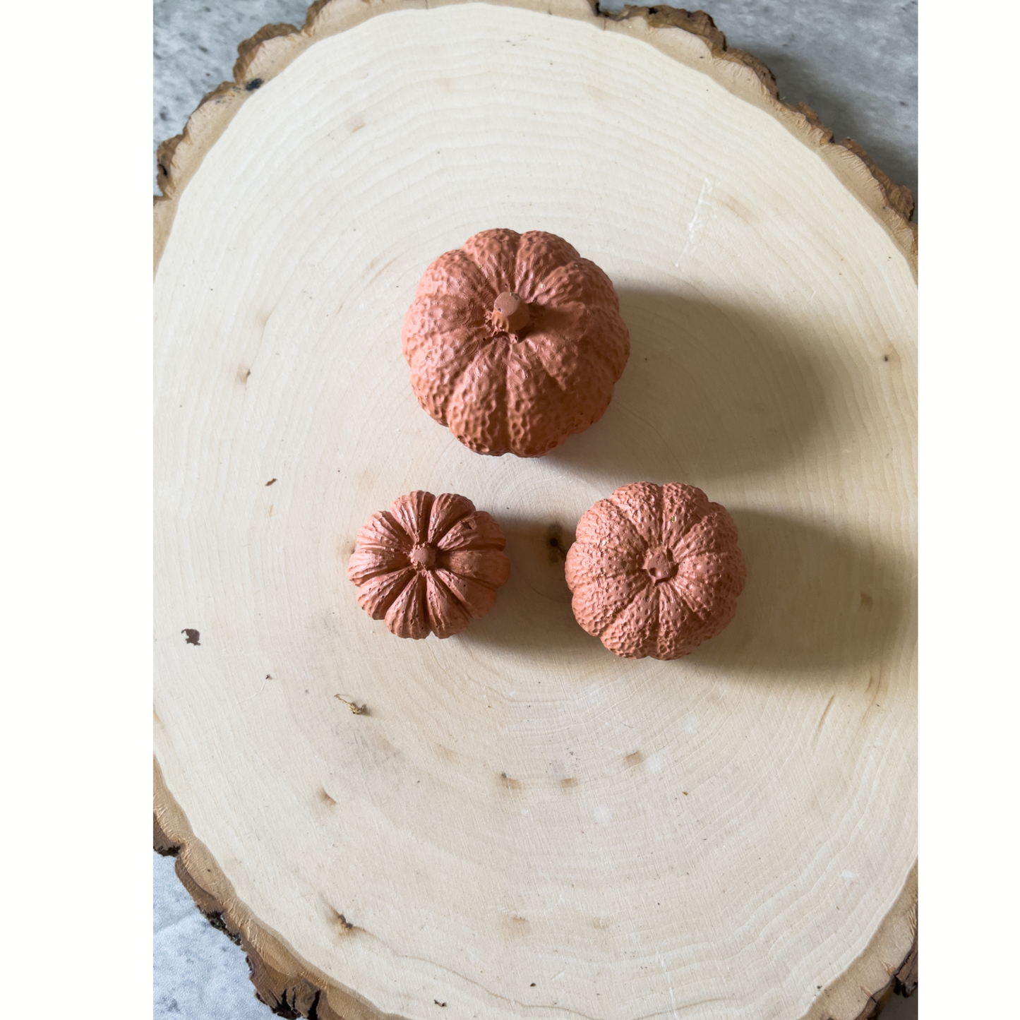 Small Pumpkins Decorative Diffuser Set image 3
