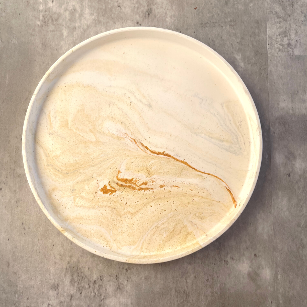 Marbleized Round Styling Tray image 0