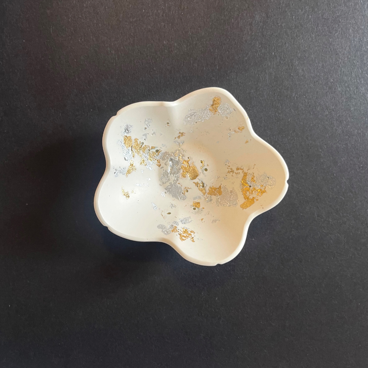 Flower Shaped Trinket Dish image 3