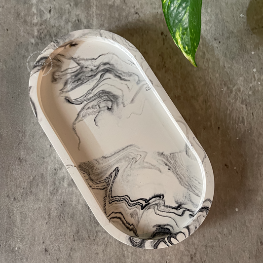 Pill Shaped Oval Tray image 0