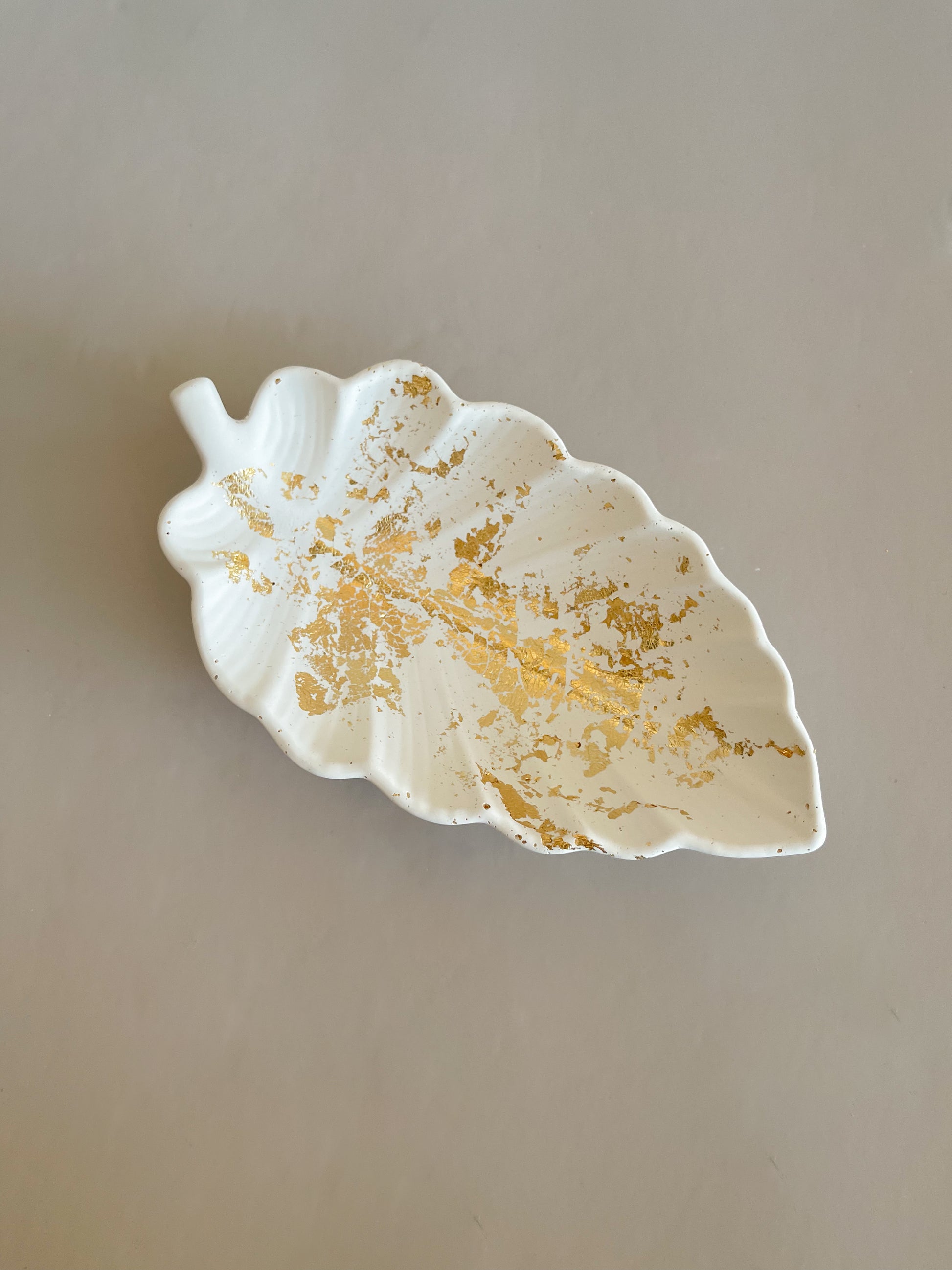 Small Leaf Bowl image 3
