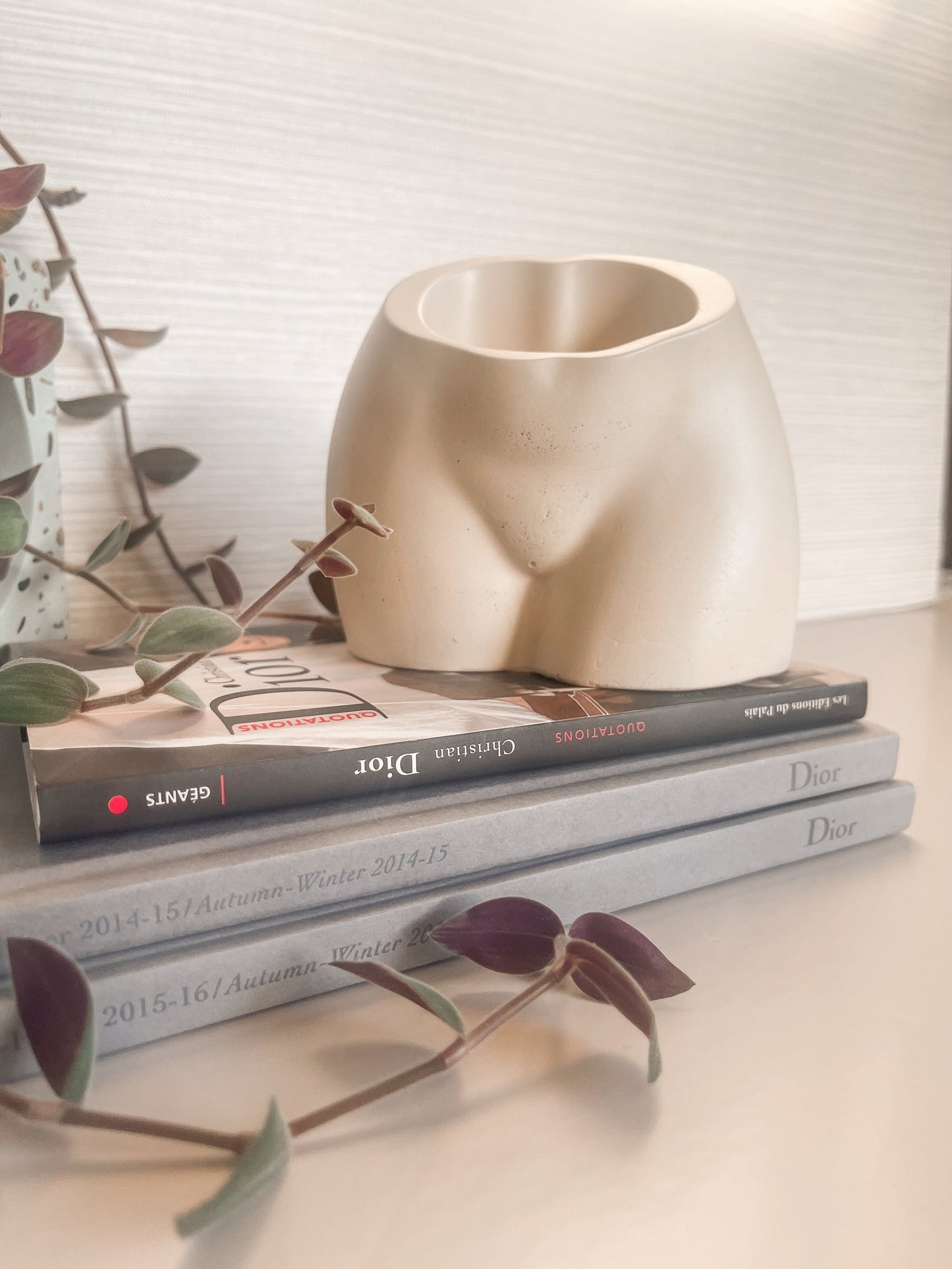 Gold Leaf Butt Vase & Matchstick Holder image 11