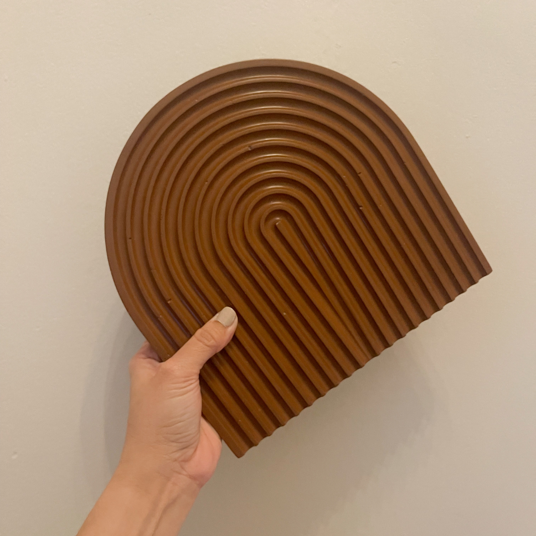 Ridged Arch Styling Tray image 1