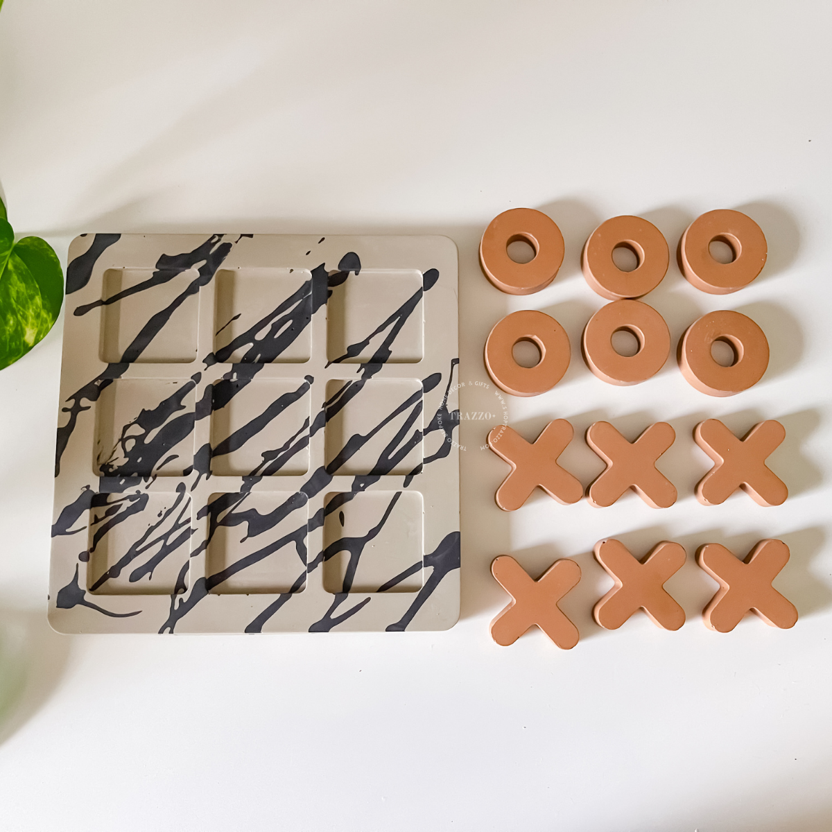 Splatter Tic Tac Toe image 7