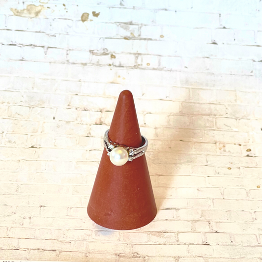 Ring Holder Cone image 0