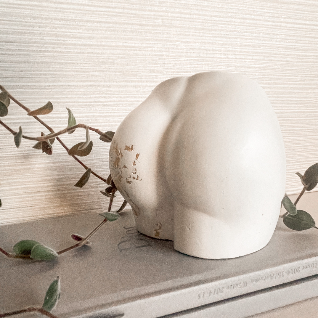 Gold Leaf Butt Vase & Matchstick Holder image 10