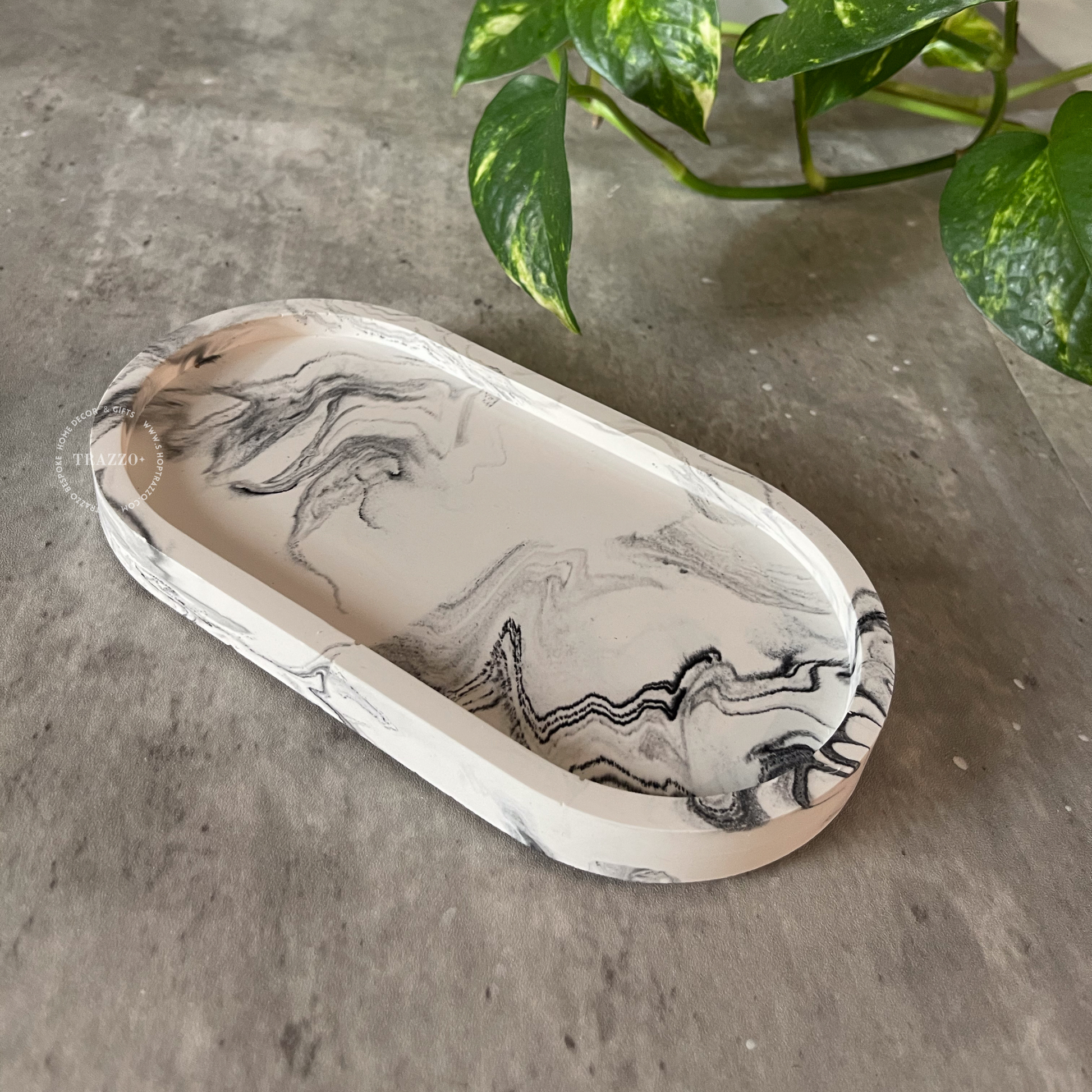 Pill Shaped Oval Tray image 3