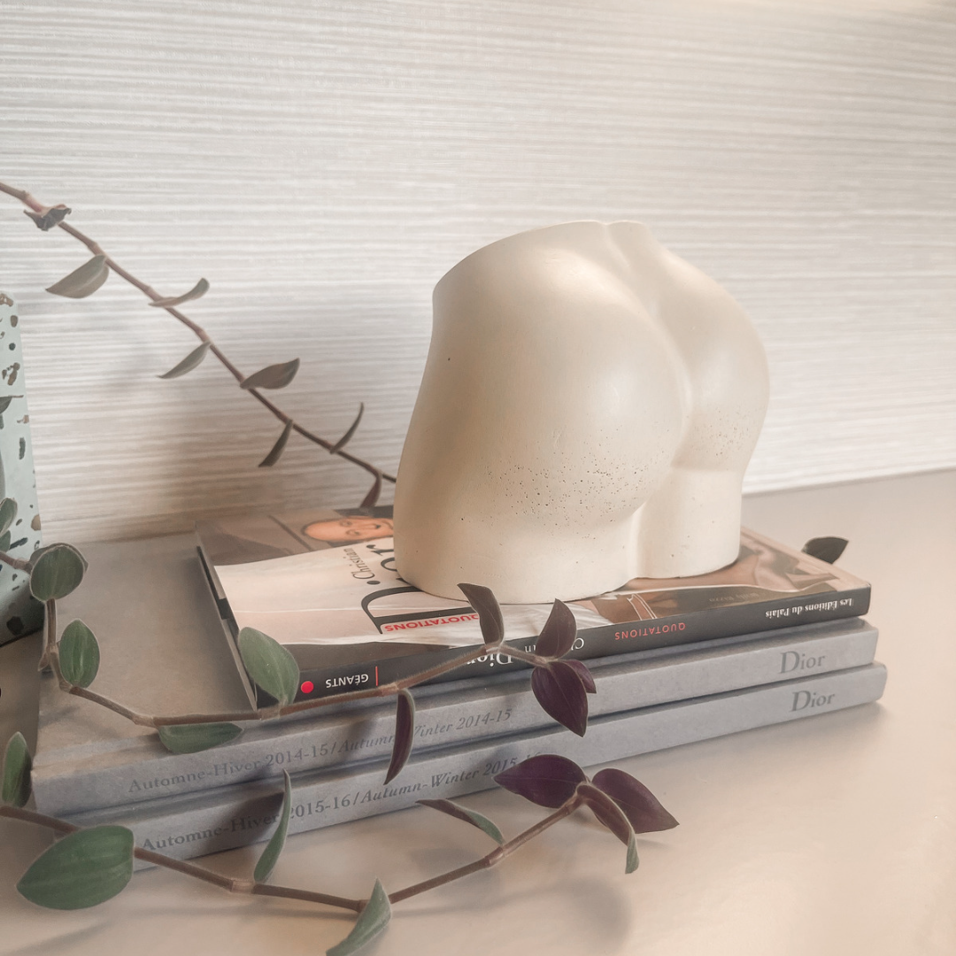 Female Butt Vase image 13