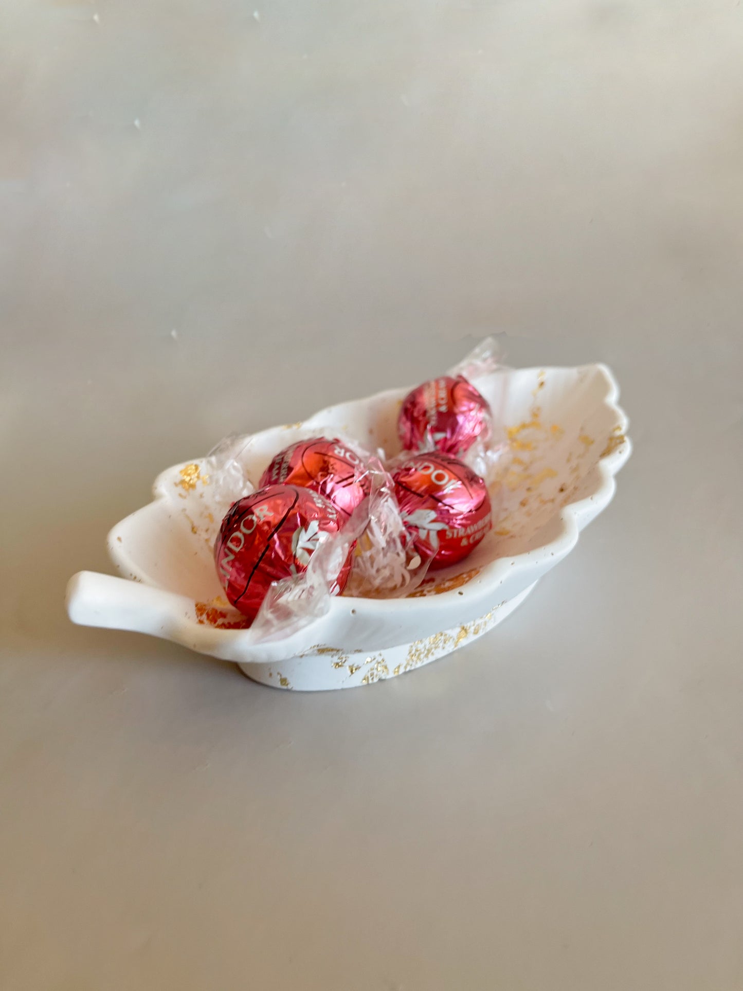 Small Leaf Bowl image 1