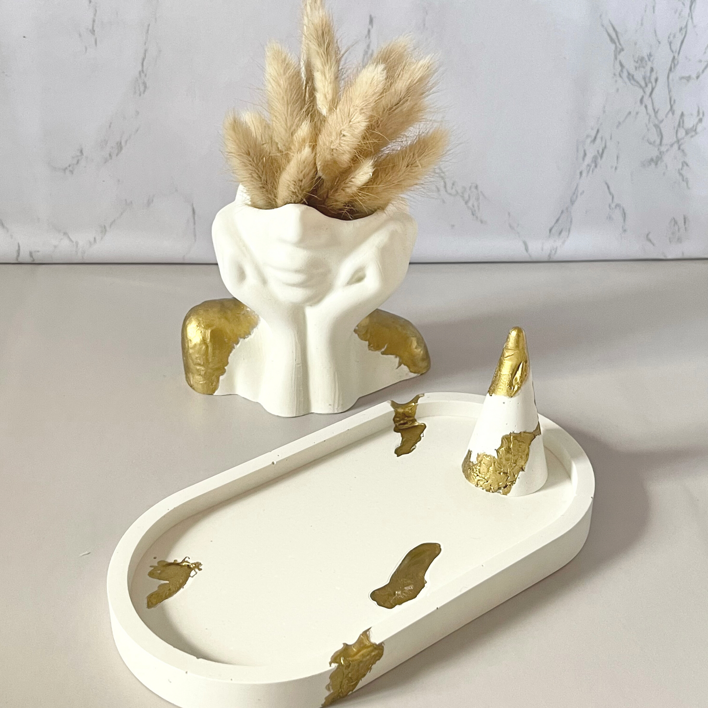 Melted Gold Daydream Bust Planter image 3