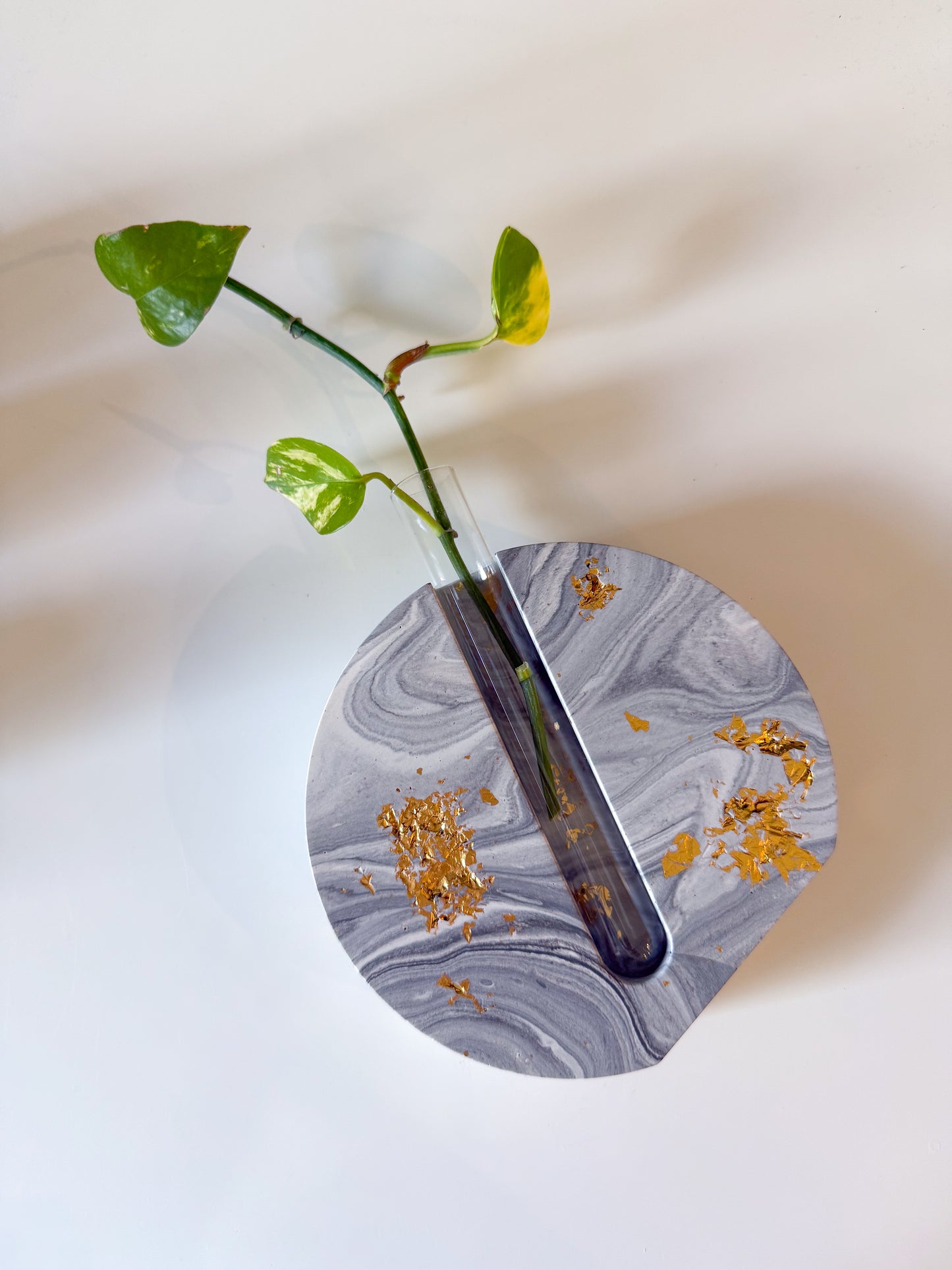 Marbled Gold Leaf Propagation Vase