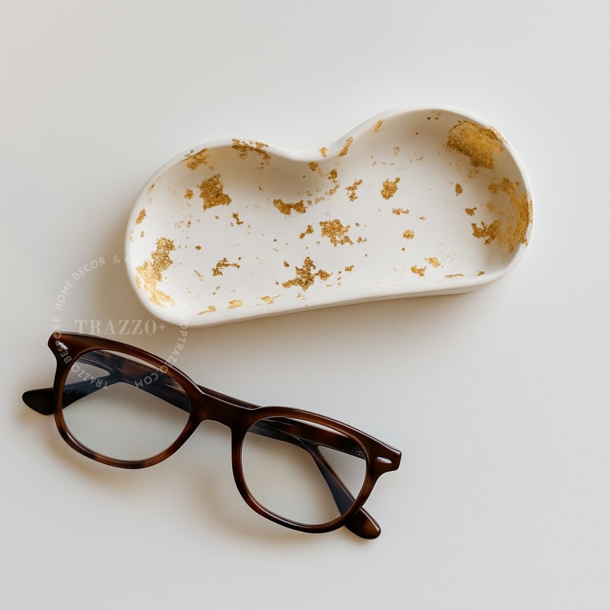 Eyeglasses Tray