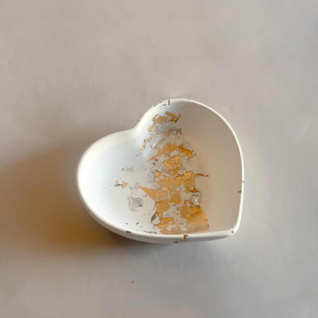 Gold Leaf Mini Heart Dish image 2