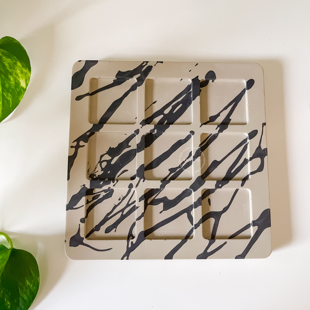 Splatter Tic Tac Toe image 9