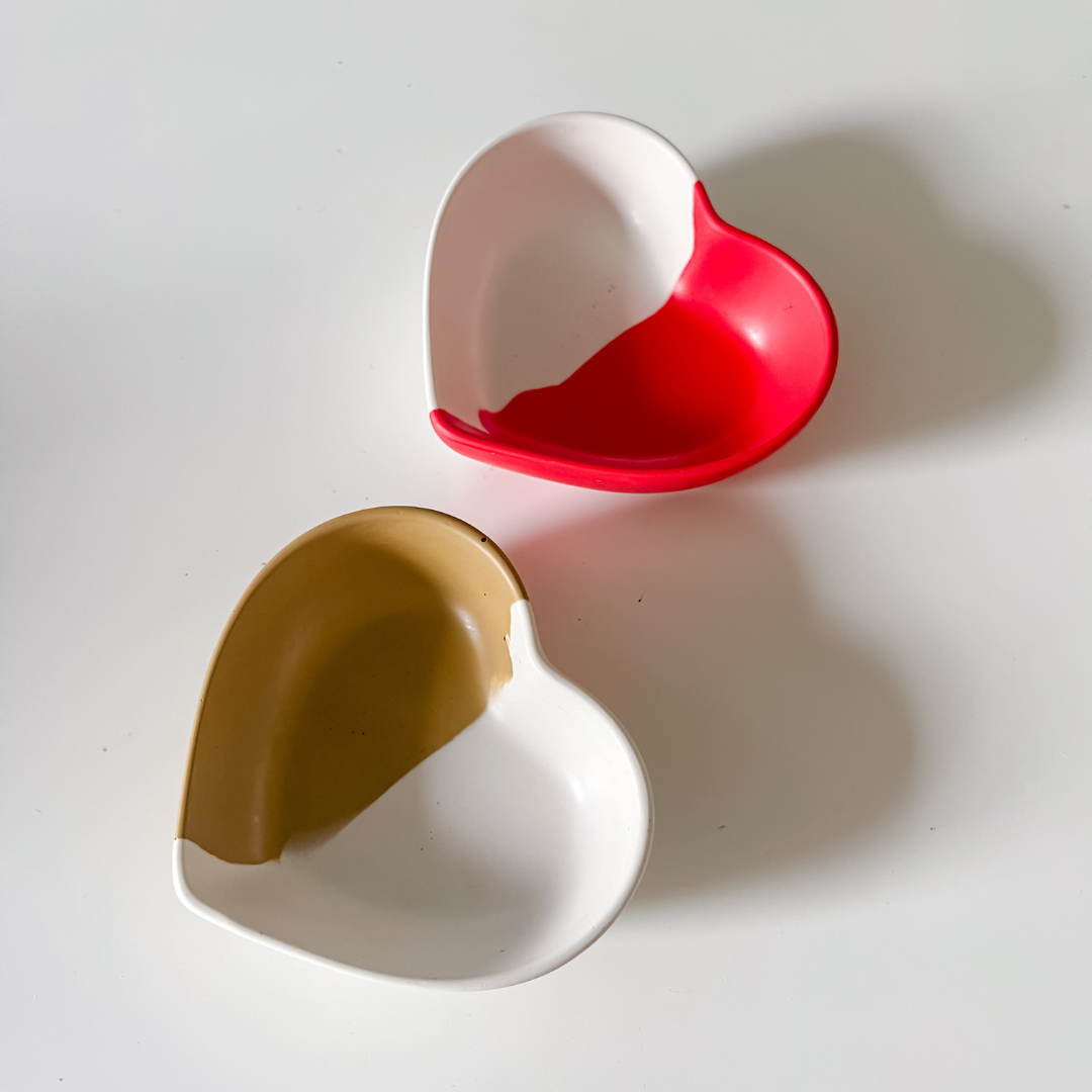 Two Tone Small Heart Dish image 5