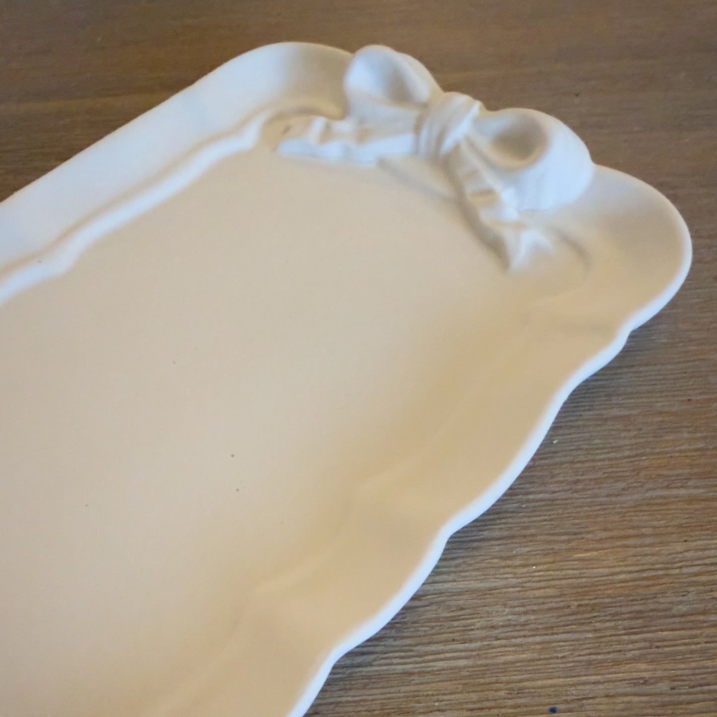 Vintage Inspired Bow Tray image 5