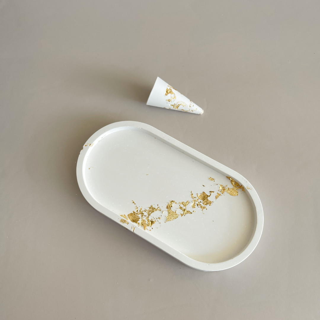 Gold Leaf Oval Tray & Ring Holder Set image 1