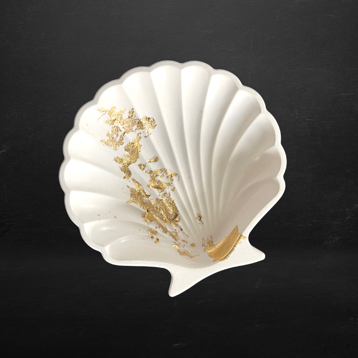 Multicolored Gold Leaf Seashell Trinket Dish image 5