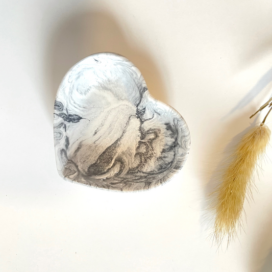 Heart Trinket Dish image 0