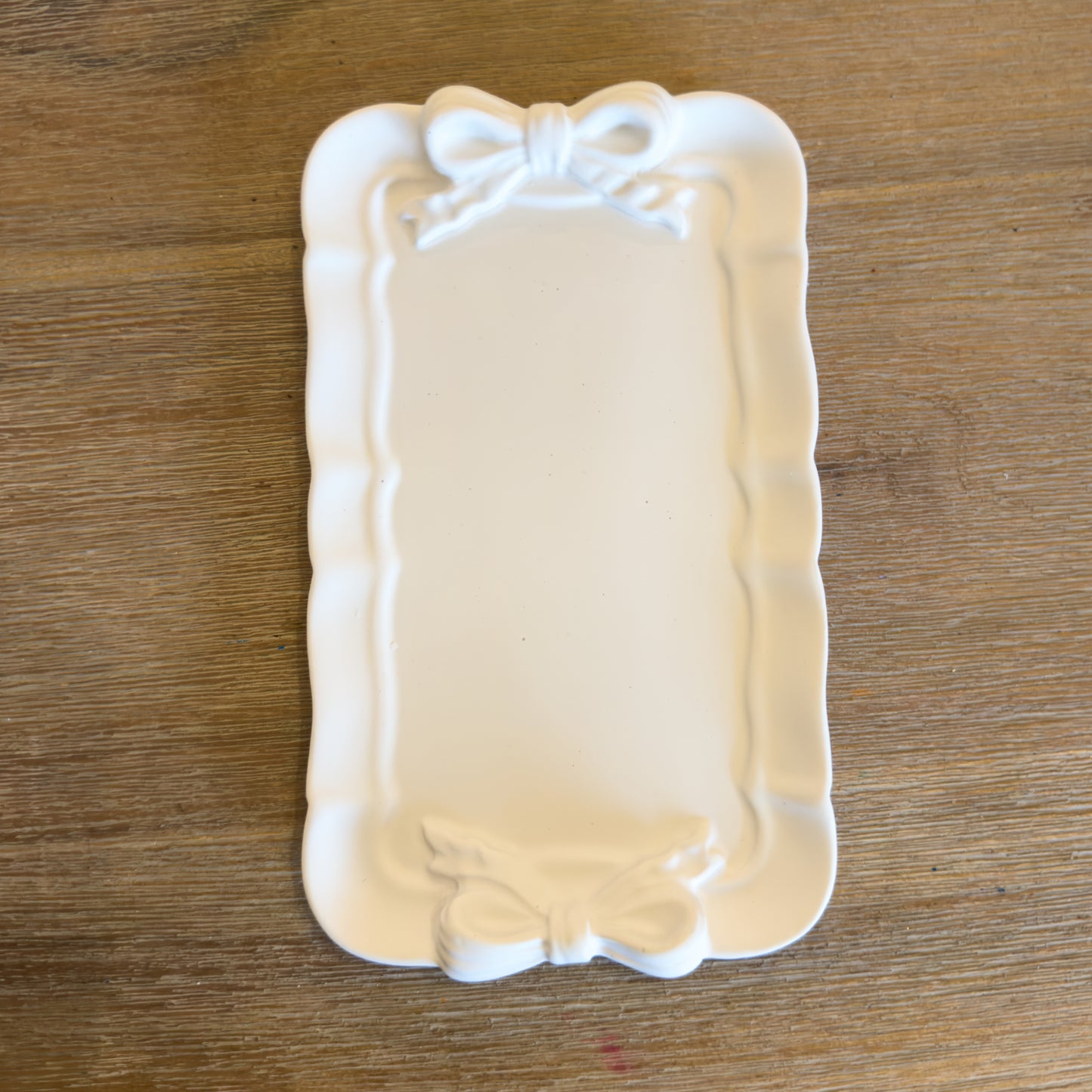 Vintage Inspired Bow Tray image 3