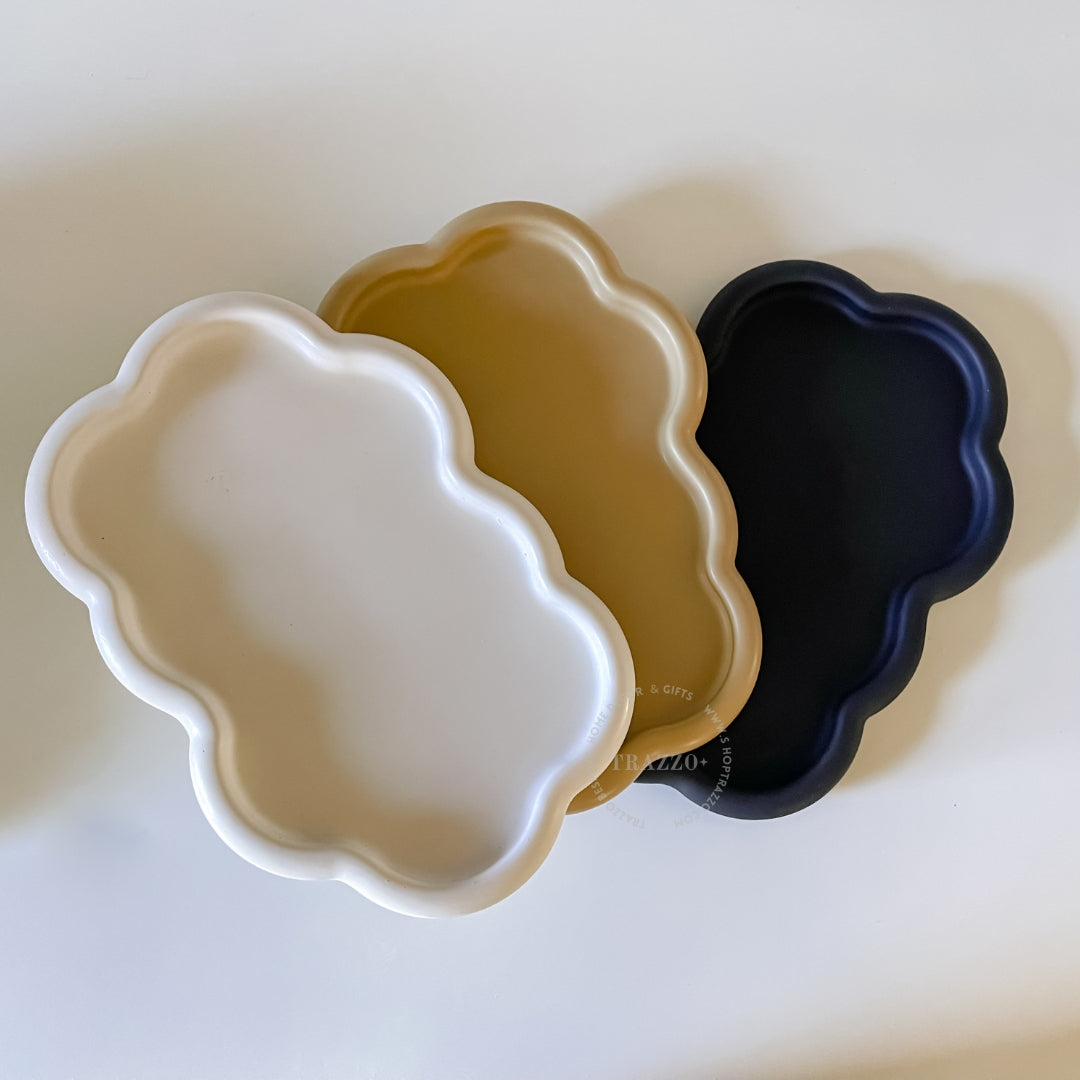 Wavy Cloud Styling Tray image 0