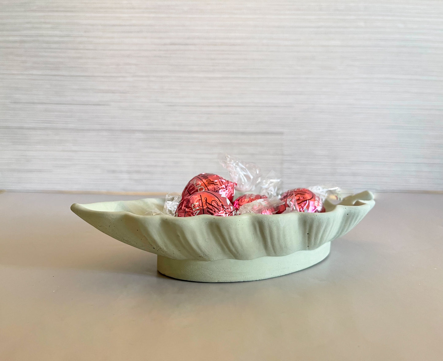 Small Leaf Bowl image 6