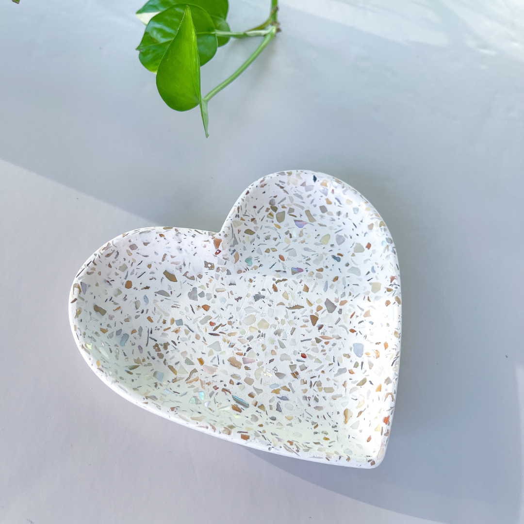 Pearl Heart Dish image 2